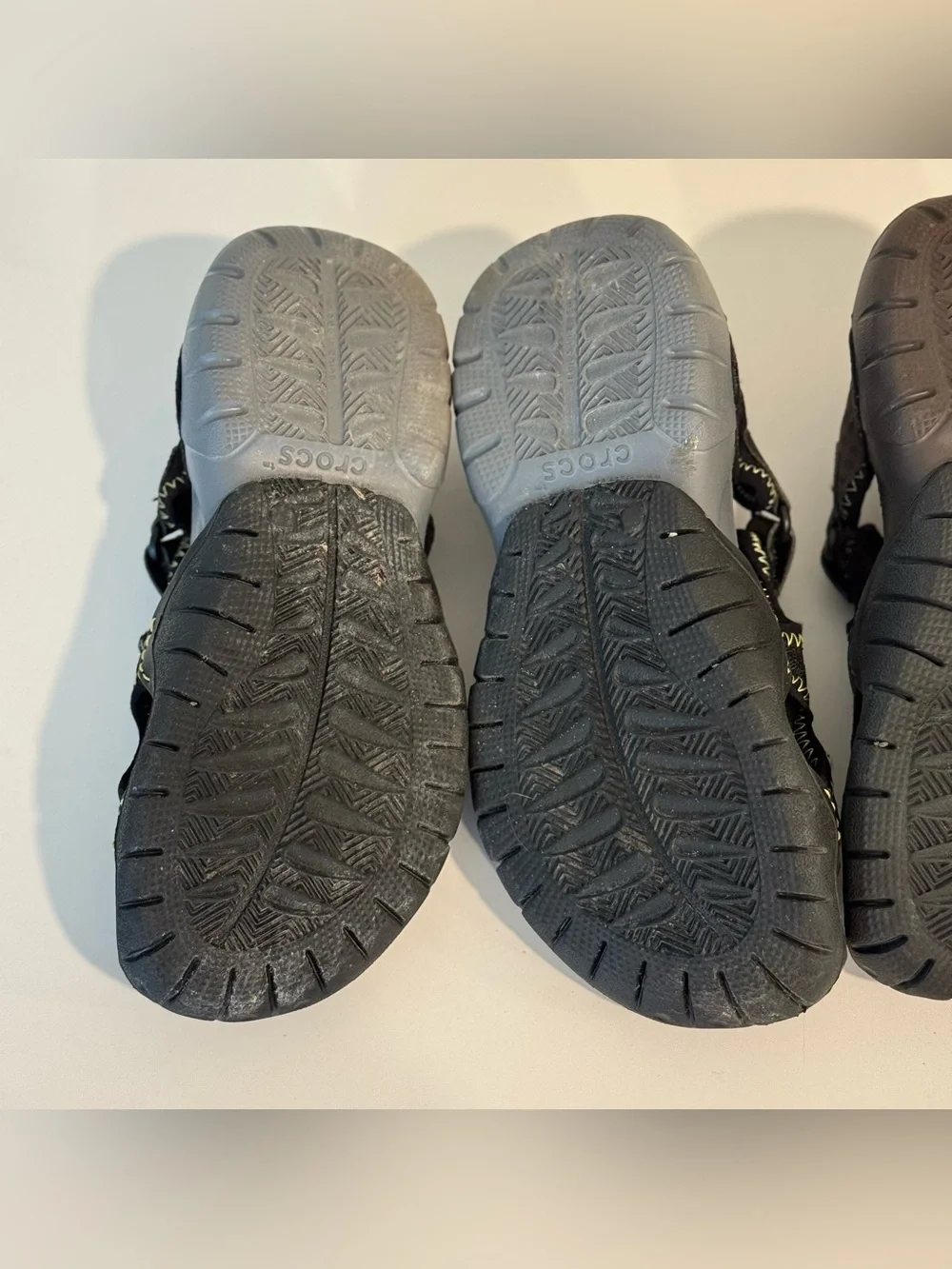 CROCS two pairs
